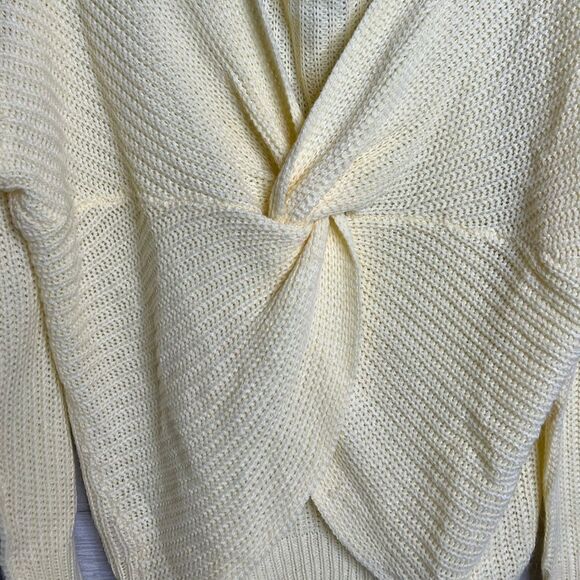 Full Circle Trends - Picture 3 of 6